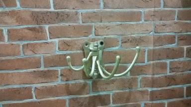 Brass hook 4 arm Item code Hook12A Brass hook 4 arm Item code Hook12A