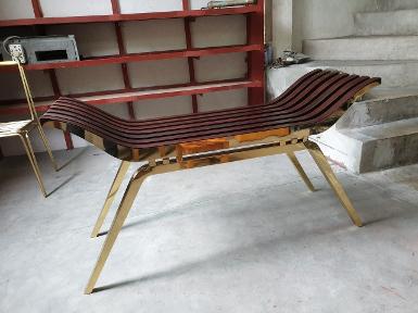 Bench brass with teak wood Item Code STBT18 size long 1300 mm wide 450 mm high 500 mm. leg is full b Bench brass with teak wood Item Code STBT18 size long 1300 mm wide 450 mm high 500 mm. leg is full b